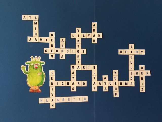  Die Klasse 1b hat zum Buch "Das kleine WIR" gearbeitet